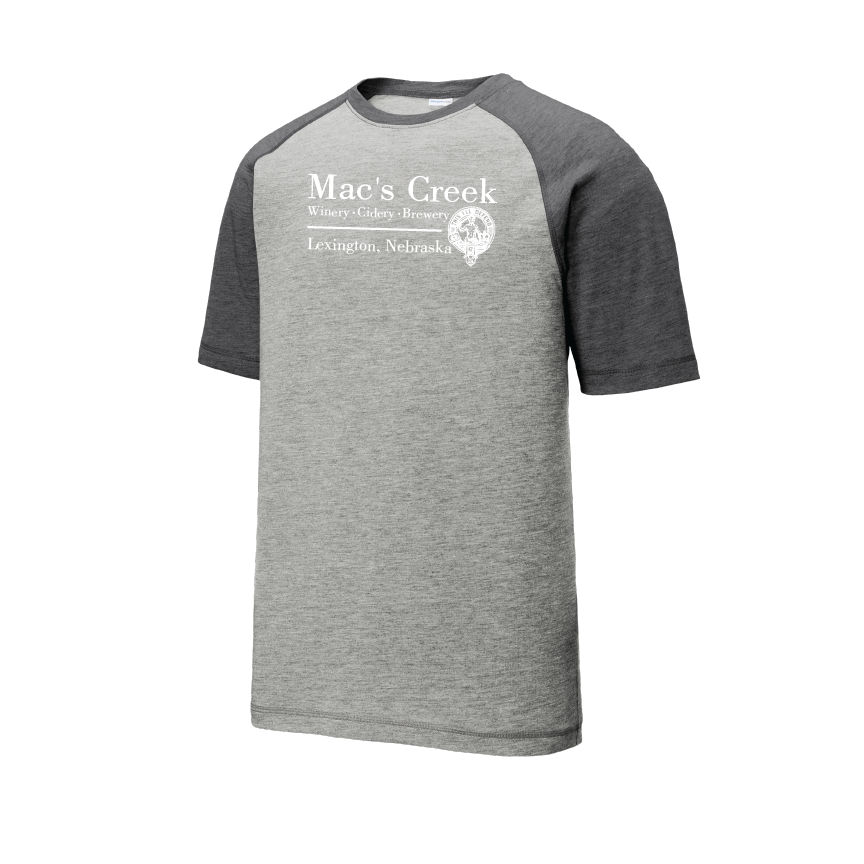 Mac's Creek | Camiseta raglán absorbente Sport-Tek Tri-Blend